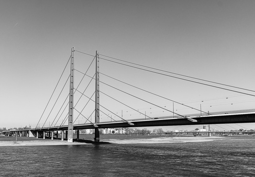 Rheinkniebrücke