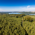 Blick über den Arnsberger Wald und den Möhnesee