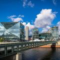 Gustav-Heinemann-Brücke über die Spree